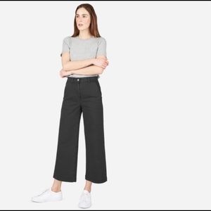 Everlane black wide leg crop pants size 00